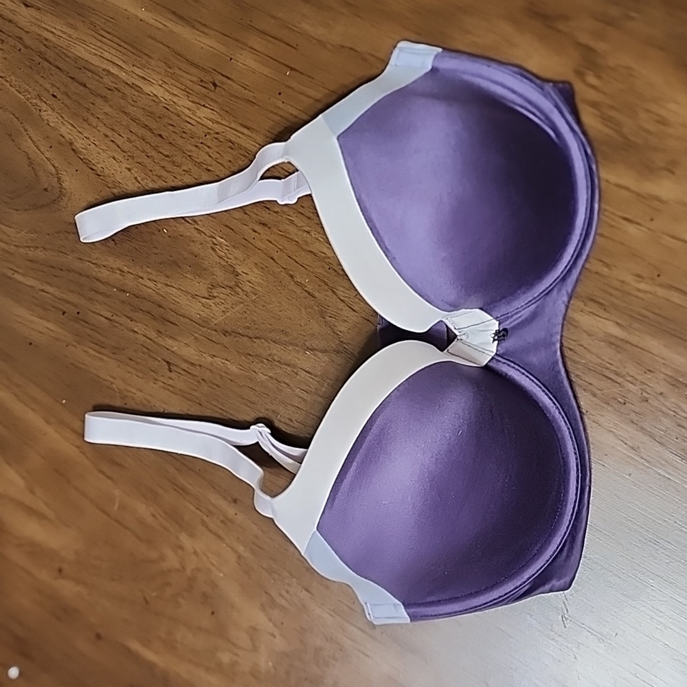 Victoria's Secret Fabulous 32DD